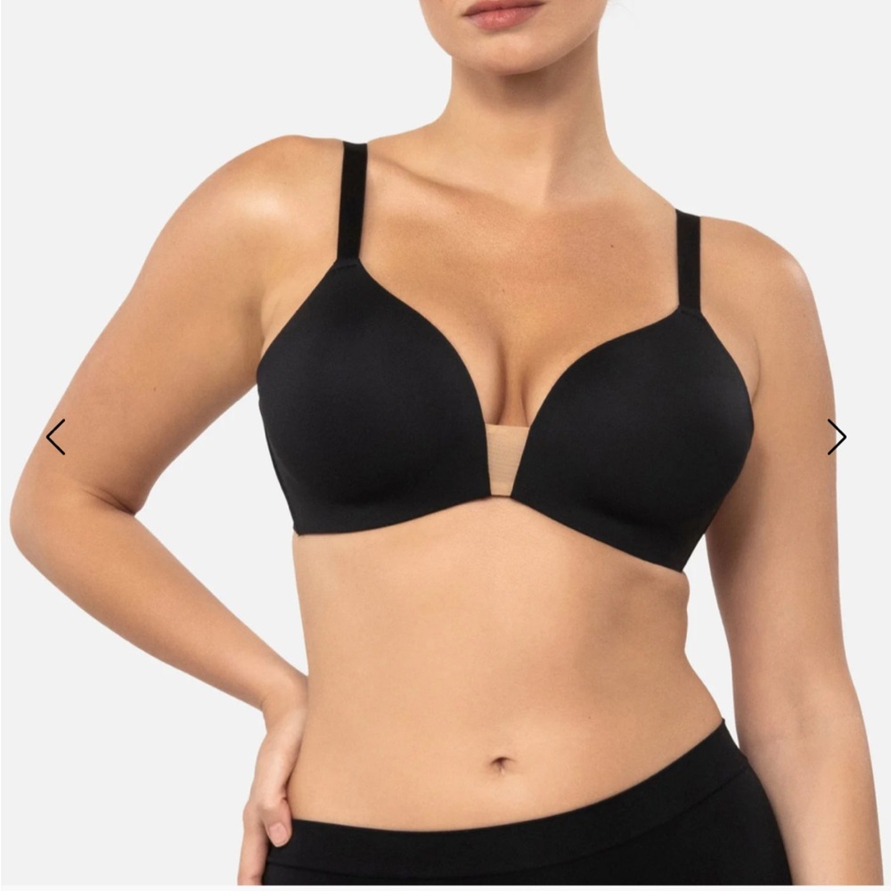 Under Outfit wireless Perfect Bra. Always sold out on their website